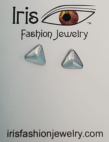 *E200 White Triangle Gemstone Magnetic Earrings - Iris Fashion Jewelry