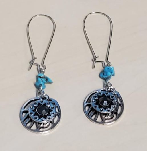 *E1114 Silver Vintage Design Turquoise Bead Accent Earrings - Iris Fashion Jewelry