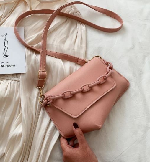 PB189 Pale Pink Chain Accent Handbag - Iris Fashion Jewelry