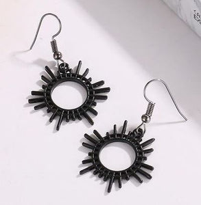 E1207 Black Geometric Dangle Earrings - Iris Fashion Jewelry