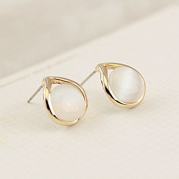 E1403 Gold Teardrop Moonstone Stud Earrings - Iris Fashion Jewelry