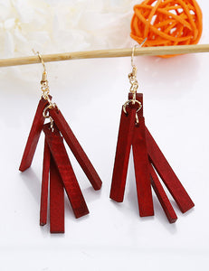 E1418 Red Wooden Tassel Earrings - Iris Fashion Jewelry