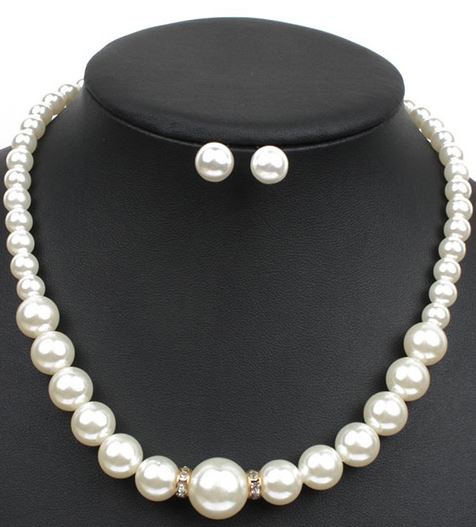 N371 Gold Accent Pearl Necklace with FREE Earrings - Iris Fashion Jewelry