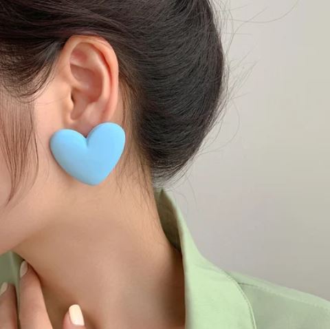 E1825 Fashion Blue Heart Earrings - Iris Fashion Jewelry