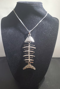 N1291 Silver Rhinestone Fish Bone Necklace with FREE Earrings - Iris Fashion Jewelry