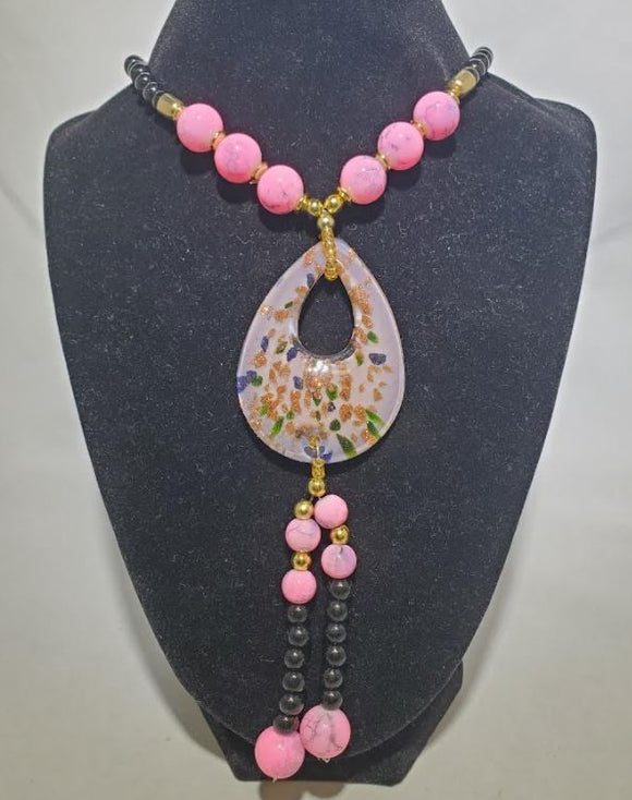 N142 Black Bead Light Pink Decorated Teardrop Glass Long Necklace With Free Earrings - Iris Fashion Jewelry