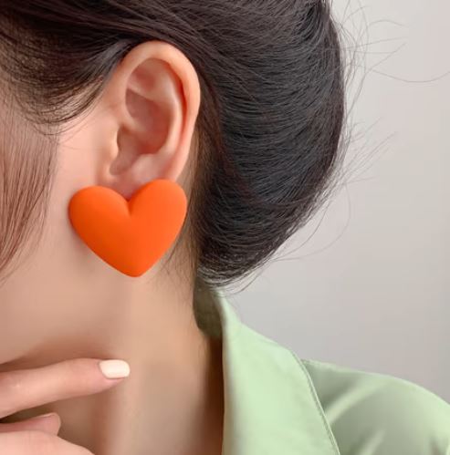 E1821 Orange Heart Earrings - Iris Fashion Jewelry