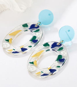 E1870 Acrylic Blue Splatter Design Oval Earrings - Iris Fashion Jewelry