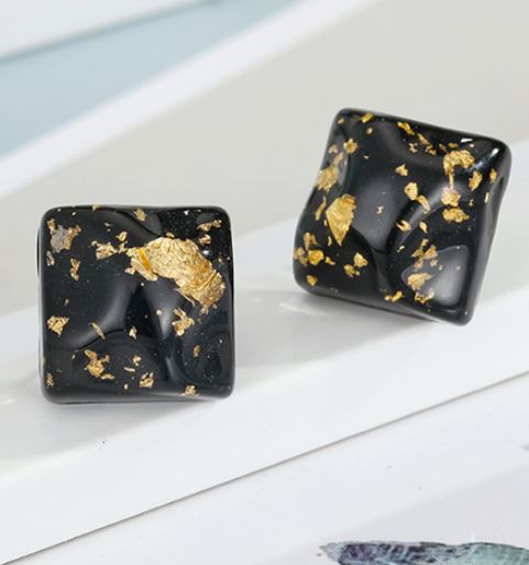E1912 Black Irregular Square Gold Leaf Earrings - Iris Fashion Jewelry