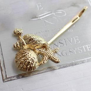 H239 Gold Sea Shells & Star Fish Hair Clip - Iris Fashion Jewelry