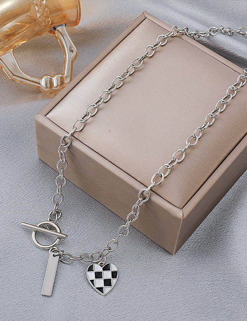 AZ62 Silver Black & White Checkered Heart Necklace with FREE EARRINGS - Iris Fashion Jewelry