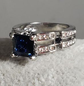 R615 Silver Royal Blue Square Gemstone Ring - Iris Fashion Jewelry