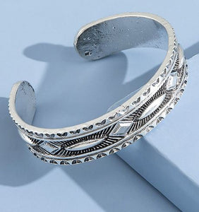 AZ1006 Silver Geometric Design Bracelet