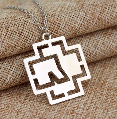 +AZ1066 Silver Cross Design Necklace with Free Earrings