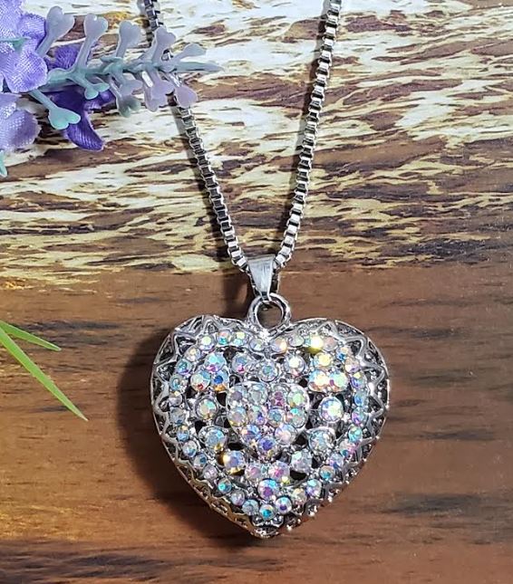 N458 Silver Iridescent Rhinestone Heart Necklace with Free Earrings