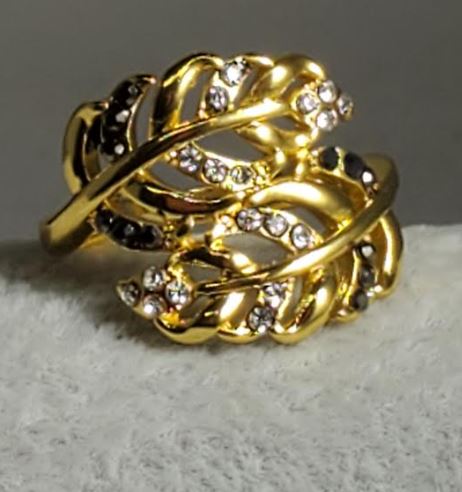 R18 Gold Crystal & Black Rhinestone Feather Ring - Iris Fashion Jewelry