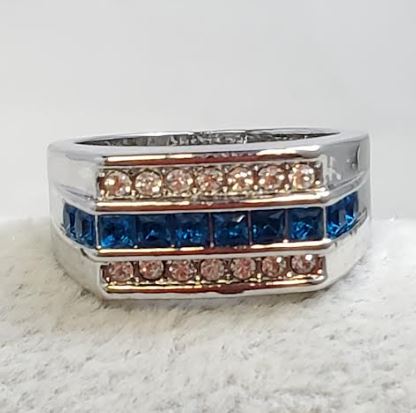R76 Silver Blue Square Gem Rhinestone Ring - Iris Fashion Jewelry