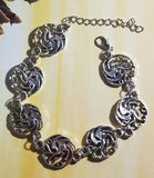 B539 Silver Round Dragon Bracelet - Iris Fashion Jewelry