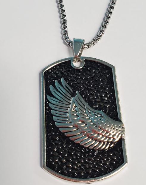 N449 Silver Wing on Dogtag Pendant Necklace - Iris Fashion Jewelry