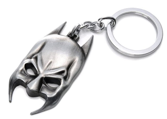 AZ1117 Silver Mask Keychain