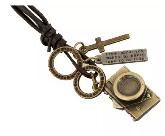 AZ926 Bronze Camera on Leather Cord Necklace with Free Earrings