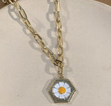 N584 Gold Daisy Flower Necklace with FREE EARRINGS