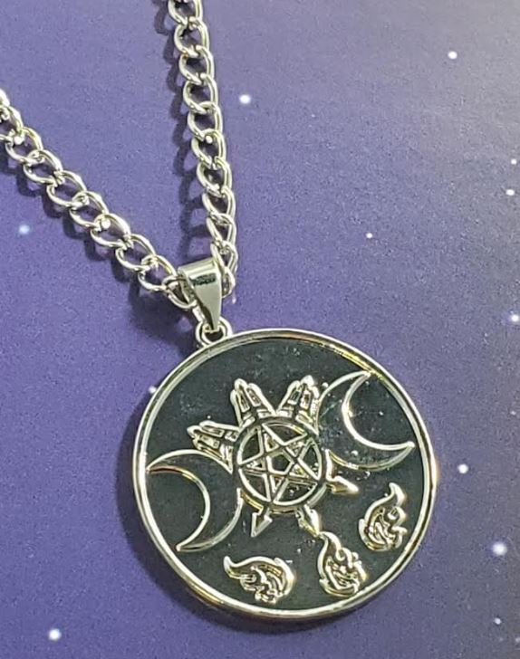AZ139 Silver Moon & Star Necklace with FREE EARRINGS