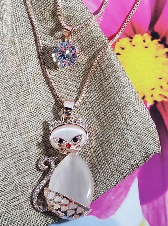 AZ580 Rose Gold Moonstone Kitty Cat Necklace with FREE EARRINGS