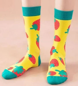 SF954 Yellow Strawberry Socks - Iris Fashion Jewelry