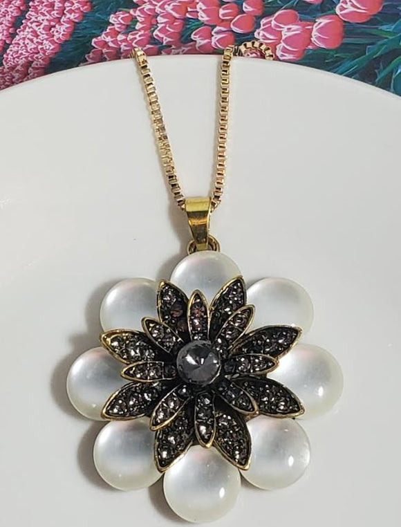 AZ104 Gold Moonstone Gray Rhinestone Flower Necklace with FREE Earrings - Iris Fashion Jewelry