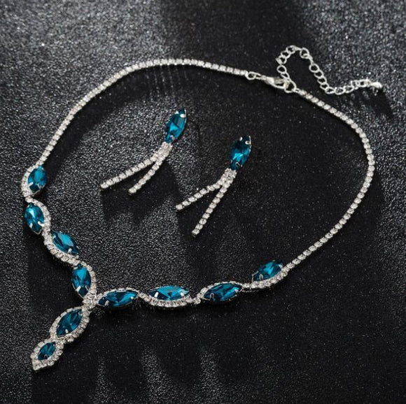 N667 Silver Turquoise Gemstone Rhinestone Necklace with FREE Earrings - Iris Fashion Jewelry