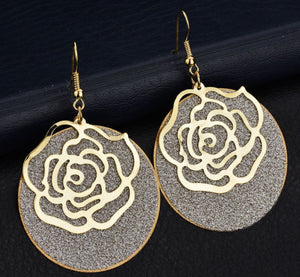 E93 Gold Silver Glitter Metal Rose Earrings