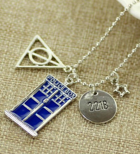 AZ902 Silver Blue Police Box Necklace with FREE EARRINGS