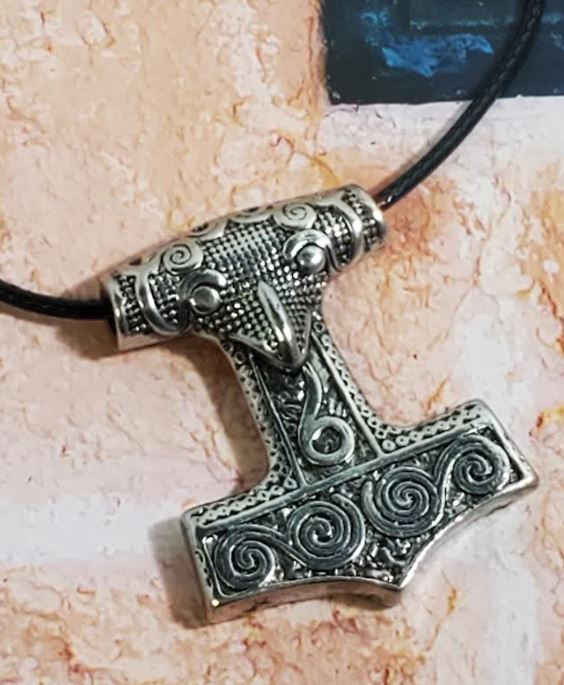 AZ703 Silver Viking Hammer Pendant on Leather Cord Necklace