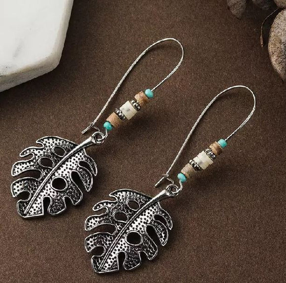 E312 Silver Leaf Bead Accent Earrings