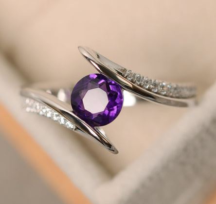 R376 Silver Purple Gem Rhinestone Ring - Iris Fashion Jewelry