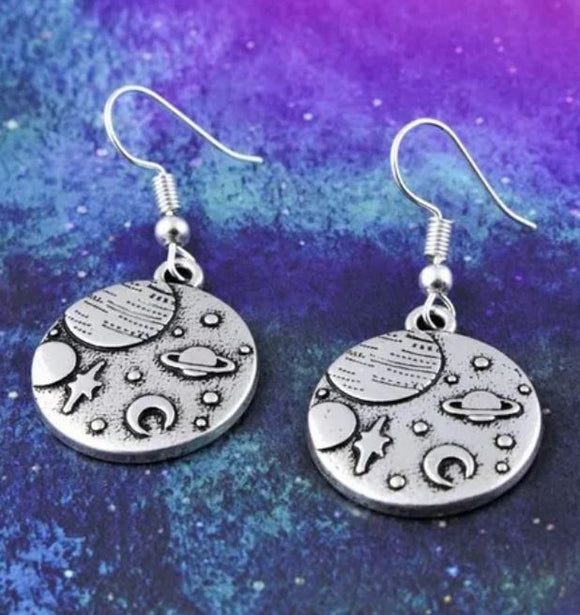 E673 Silver Round Planets Earrings