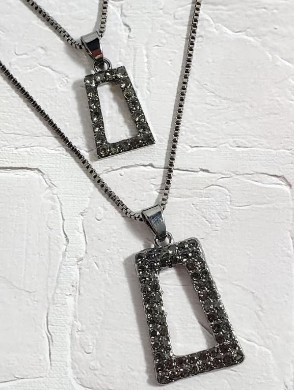 AZ795 Gun Metal Gray Rhinestone Necklace with FREE Earrings