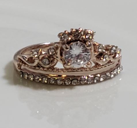 R37 Rose Gold Tiara Rhinestone Ring - Iris Fashion Jewelry
