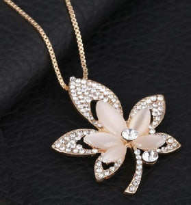 AZ149 Rose Gold Moonstone Leaf Necklace with FREE Earrings