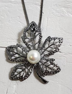 AZ1012 Gun Metal Pearl Maple Leaf Necklace with FREE Earrings