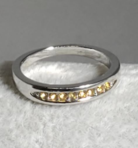 R505 Silver Champagne Rhinestone Band Ring - Iris Fashion Jewelry