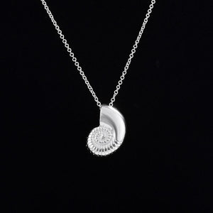 N2192 Silver Dainty Sea Shell Necklace FREE Earrings - Iris Fashion Jewelry