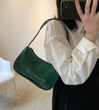 PB43 Green Crocodile Design Purse - Iris Fashion Jewelry