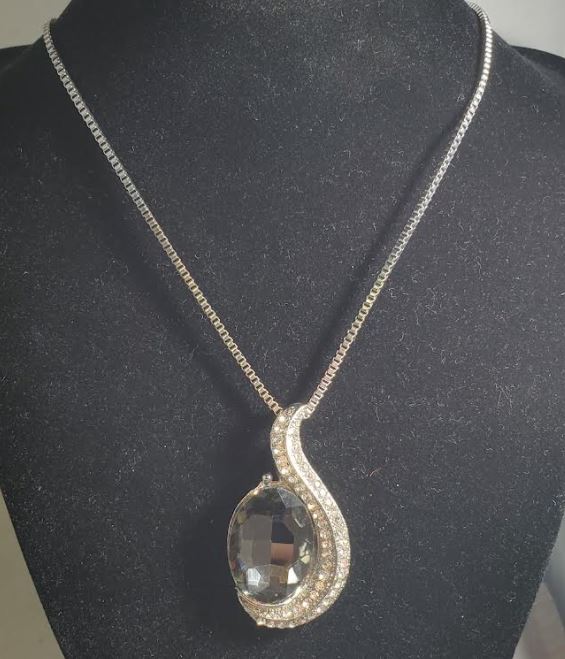 N2221 Silver Rhinestone Gray Gemstone Necklace with FREE Earrings - Iris Fashion Jewelry