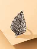 R464 Silver Decorated Leaf Ring - Iris Fashion Jewelry