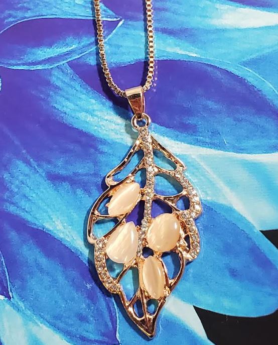 AZ229 Rose Gold Moonstone Leaf Necklace with FREE Earrings