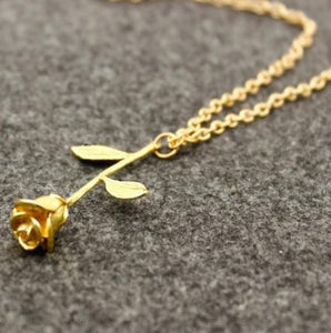 AZ573 Gold Hanging Rose Necklace with FREE EARRINGS