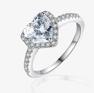 R44 Silver Heart Rhinestone Ring - Iris Fashion Jewelry