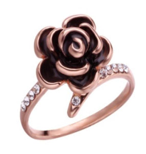 R153 Gold Rose Rhinestone Ring - Iris Fashion Jewelry